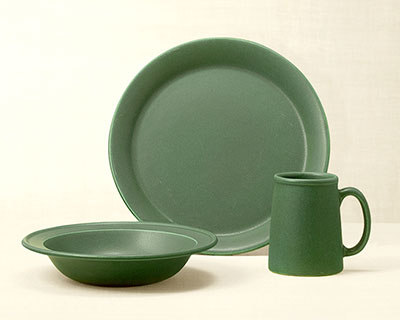 Classic Dinnerware 3-Piece PlaceSetting