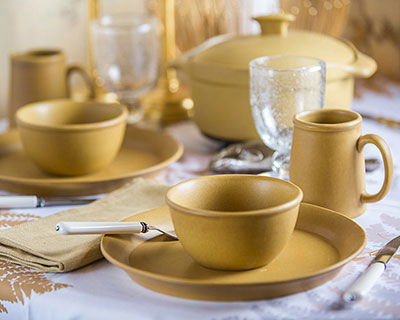 Classic Dinnerware 3-Piece PlaceSetting