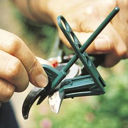 Pruner Sharpener