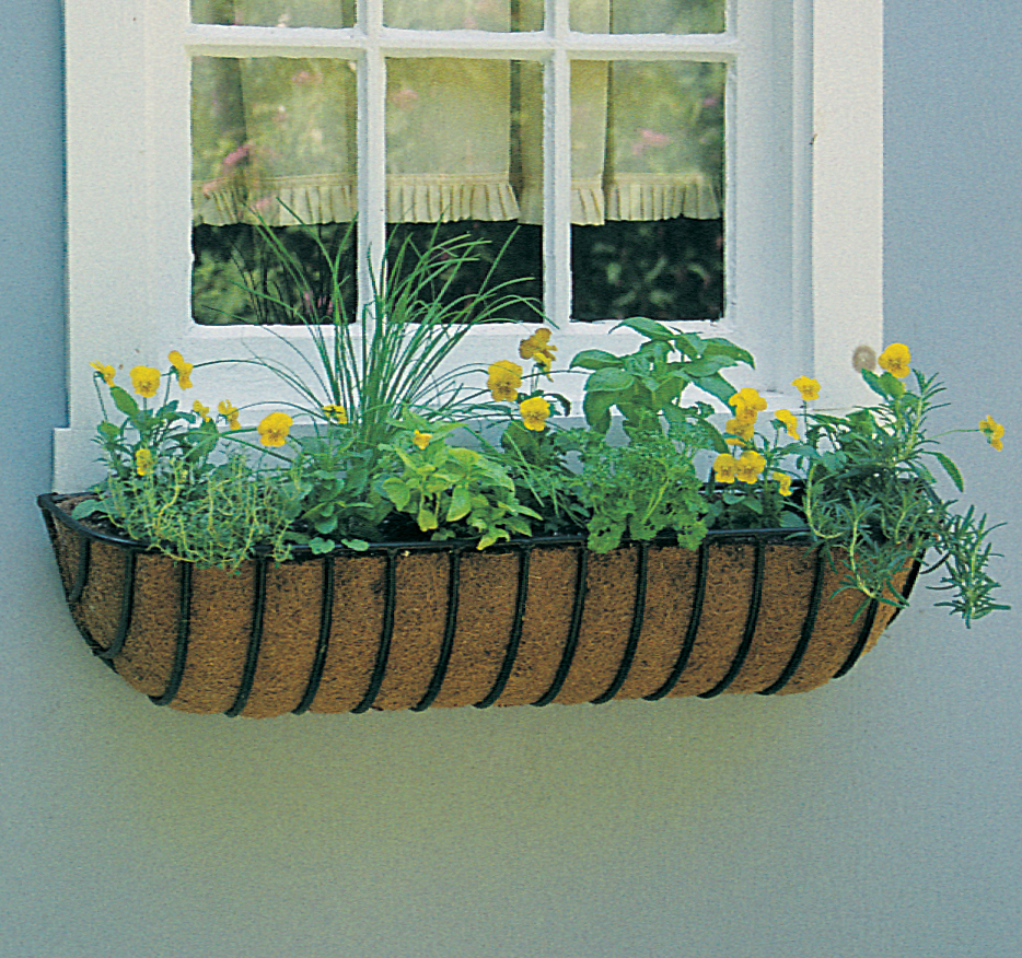 Euro Classic Hayrack Planter & Coco Fiber Liner Set