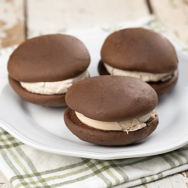 Maple Cream Whoopie Pies