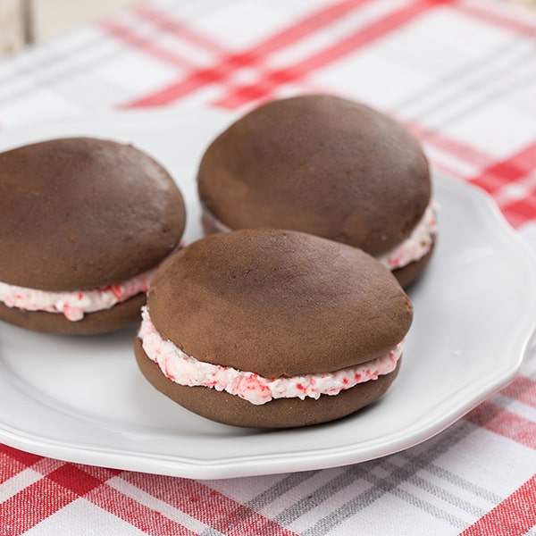 Peppermint Whoopie Pies