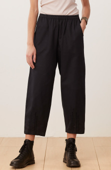 Kalpa Cotton Twill Barrel-Leg Pant - Black