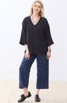 Kesari Pull-On Crop Pant - Marine/Black